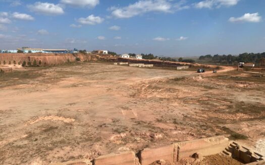 Terrain à vendre, 18 125 m², Ambatolampy tsimahafotsy
