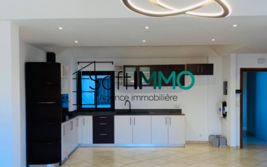 À LOUER – APPARTEMENT T4 NON MEUBLÉ